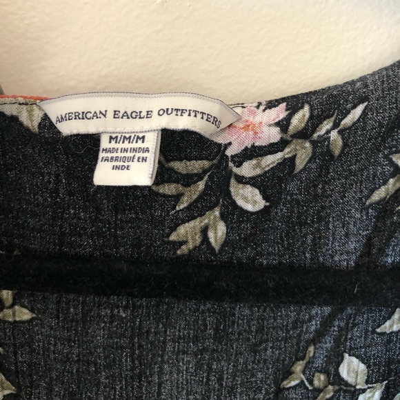 American Eagle Floral Shirt - Picture 2 of 4